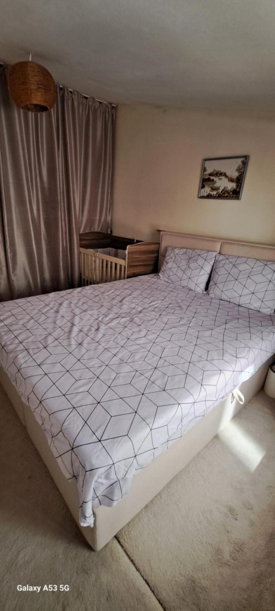 2 Bedroom House In Downtown With Garden Next To The Beach,sea Garden 5 Min By Walk Villa Burgas